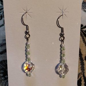🖐 Crystal Wire Earrings